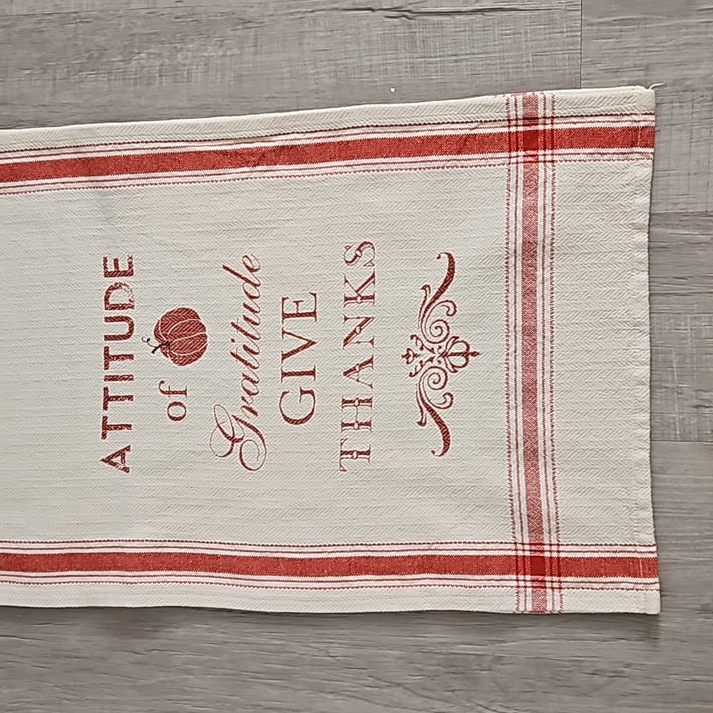 Thanksgiving table runner